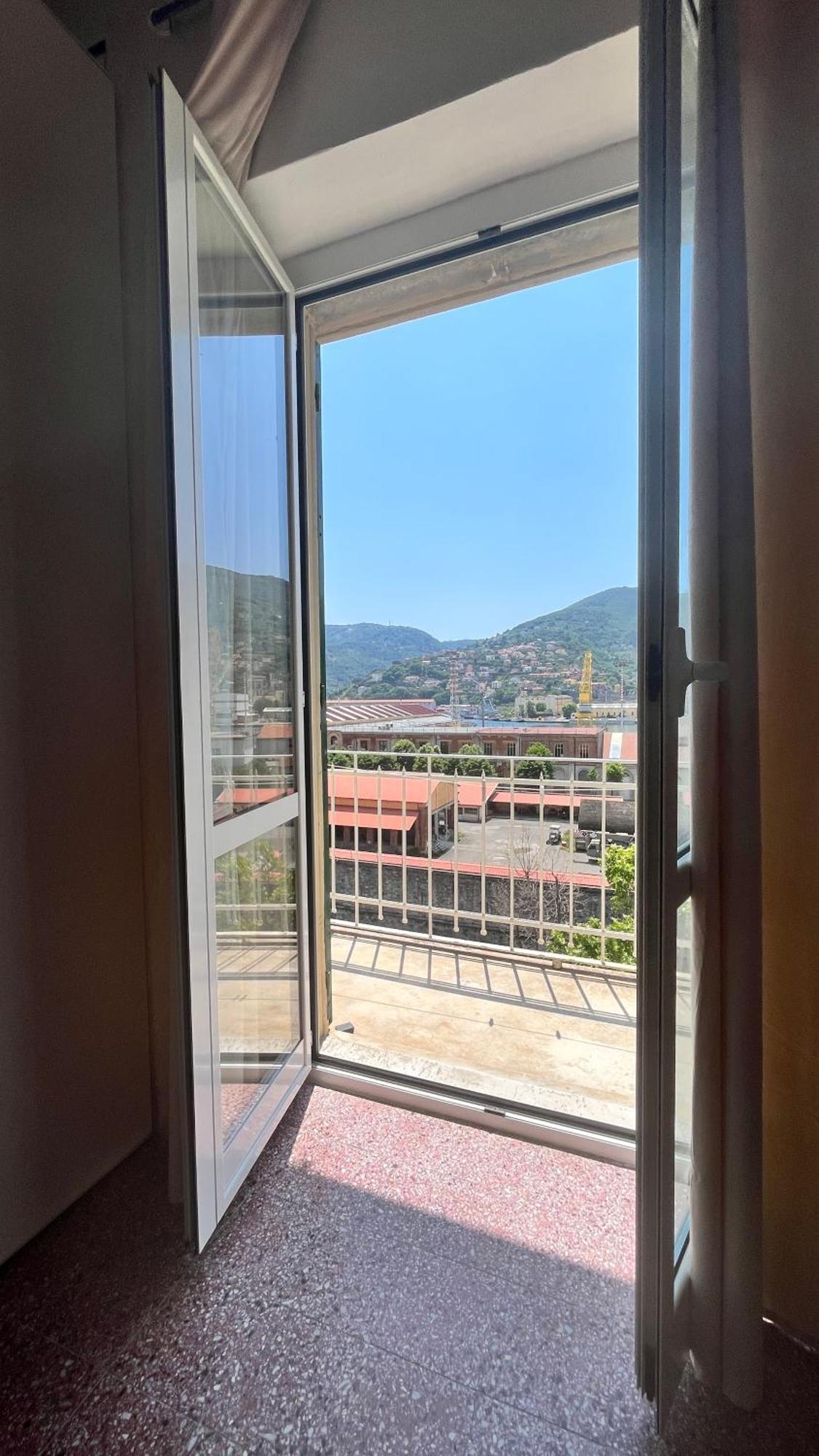 Panoramic Apartment 5Terre لا سبيتسْيا المظهر الخارجي الصورة